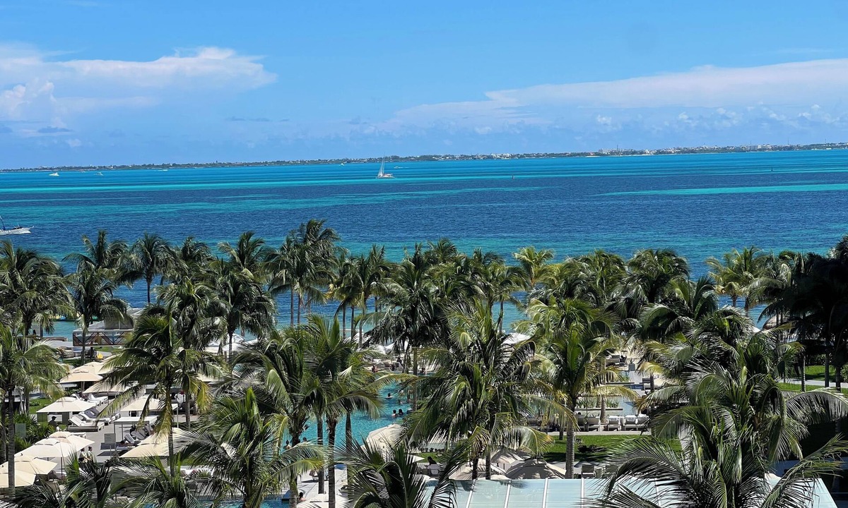 Downtown Cancun Resort | 1-bedroom resort in fabulous Cancún with Kitchen and AC.