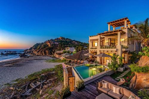 Santa Maria Huatulco Villa | 1037 - Villa Escondida