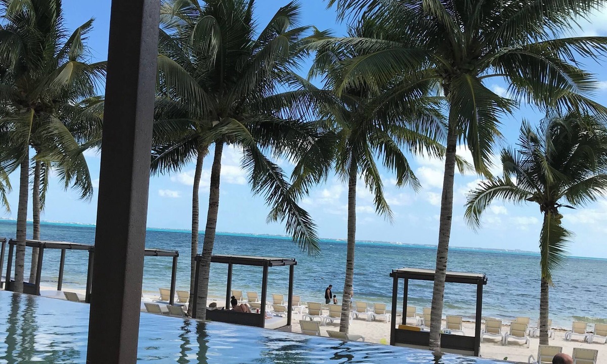 S.M. 57 Resort | 2-bedroom resort in Cancun, luxury adult & children pools, 7+ restaurants