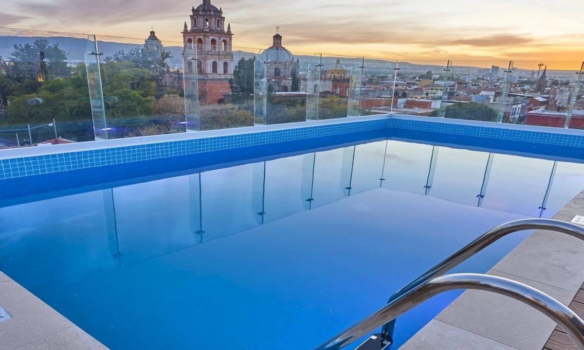 Centro Historico Hotel | 2 Centrally Located Rooms in San Luis Potosí | Walk to Museums & Historic Sites