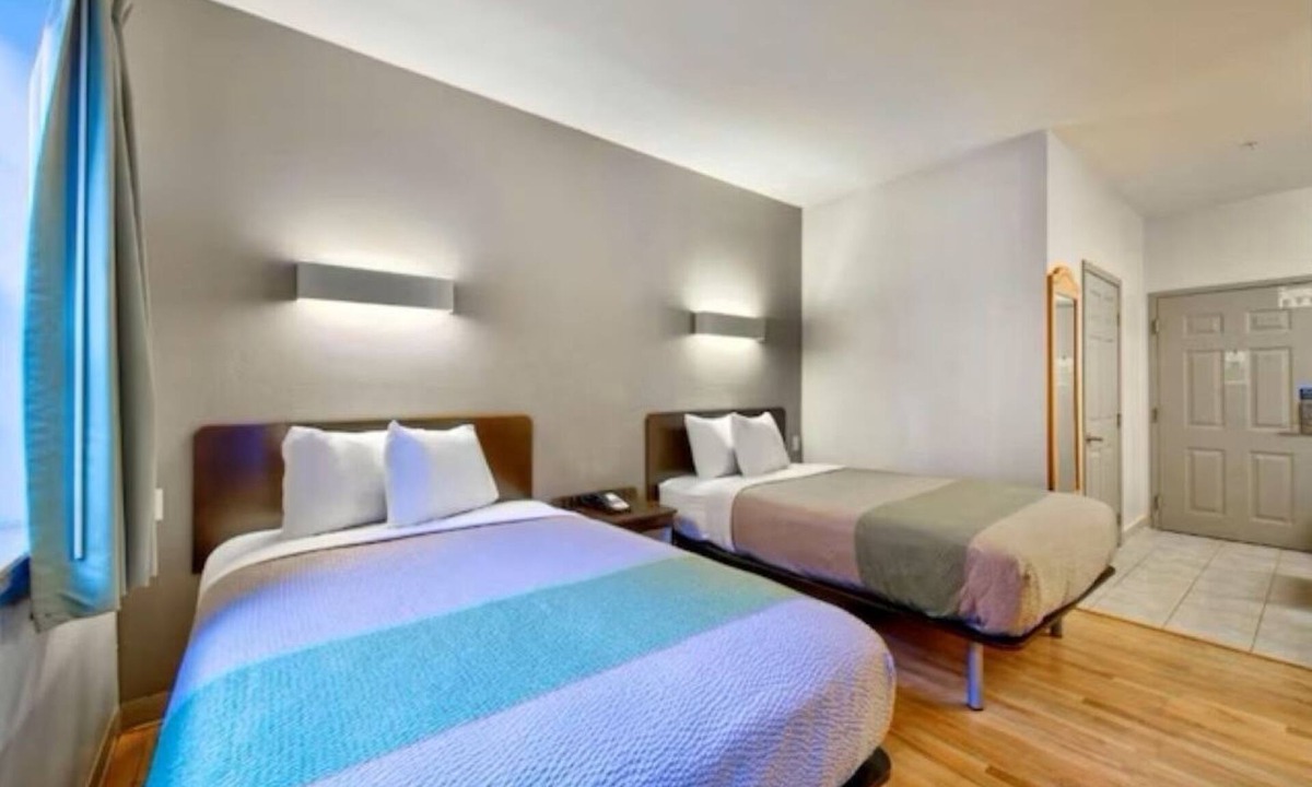 Beaumont Hotel | 2 Comfortable Rooms w/Private Bath Ideal for Long Stays + Family Adventures