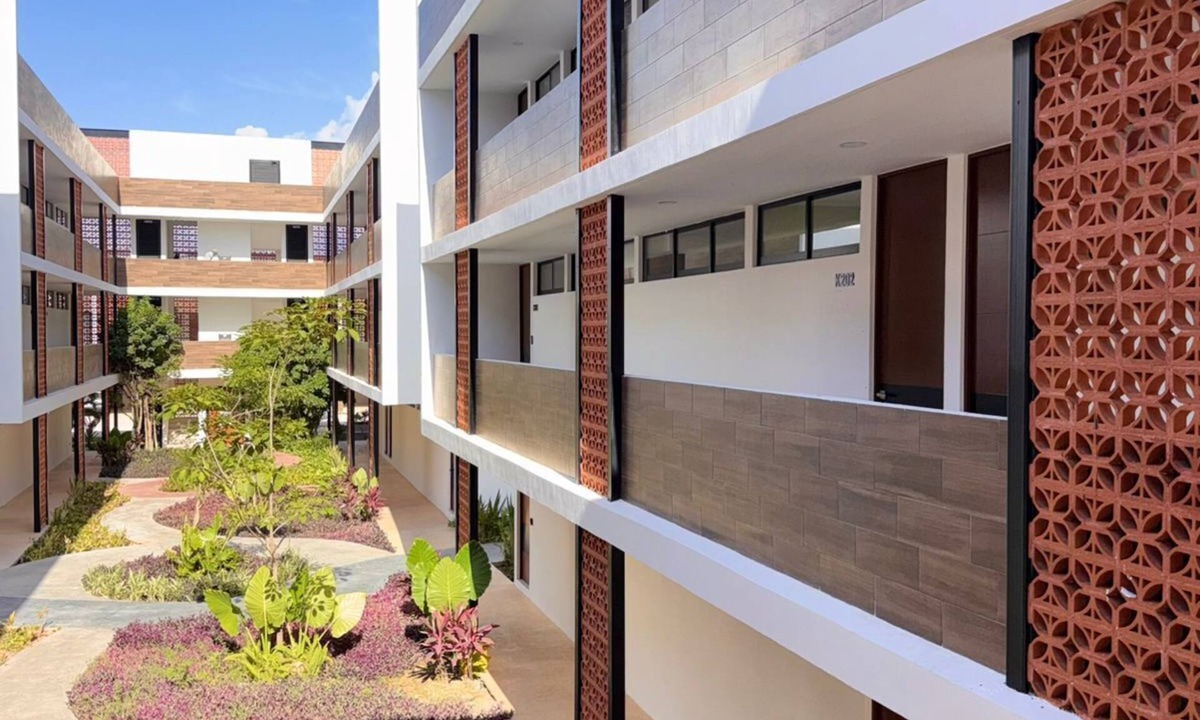 Merida Municipality Apartment | 2BR Gated : North Merida : Pool : Near Progreso