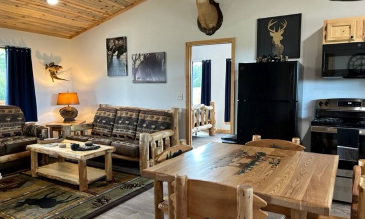 Jasper Cabin | 3 mins. to Jasper, AR/less than 3 mi. to Hasty cutoff access for Buffalo River!