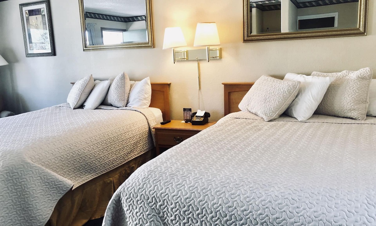 Cody Hotel | A Western Rose