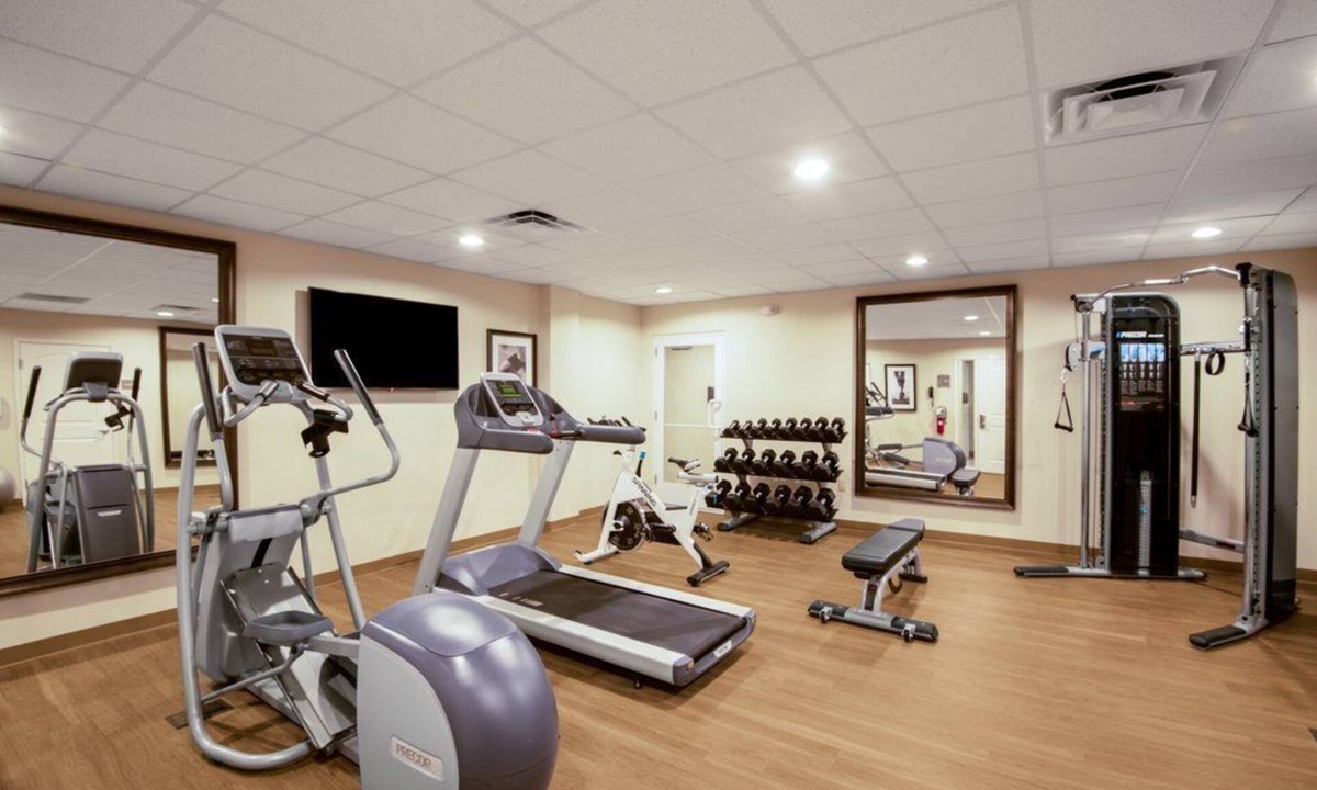 Scottsdale Apartment | Accessible King Studio Suite | Pool + Fire Pit