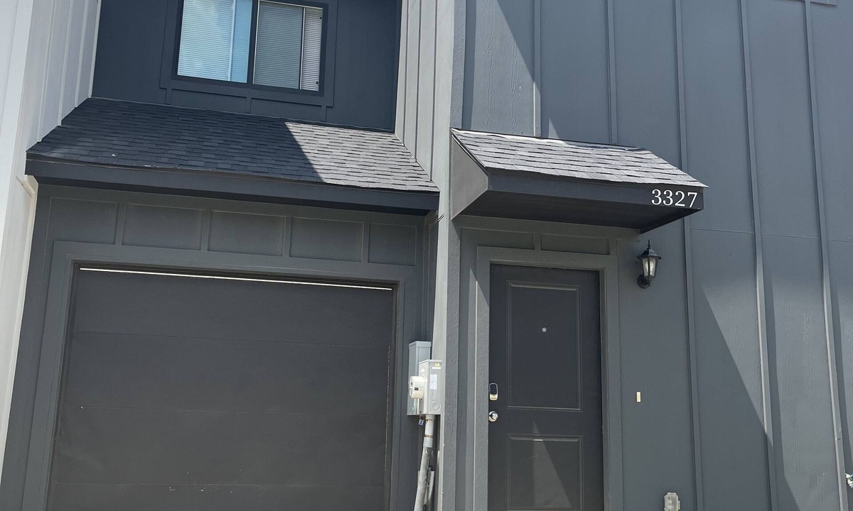Forest Hill House | Adorable, new 1-bedroom casita in Fort Worth!