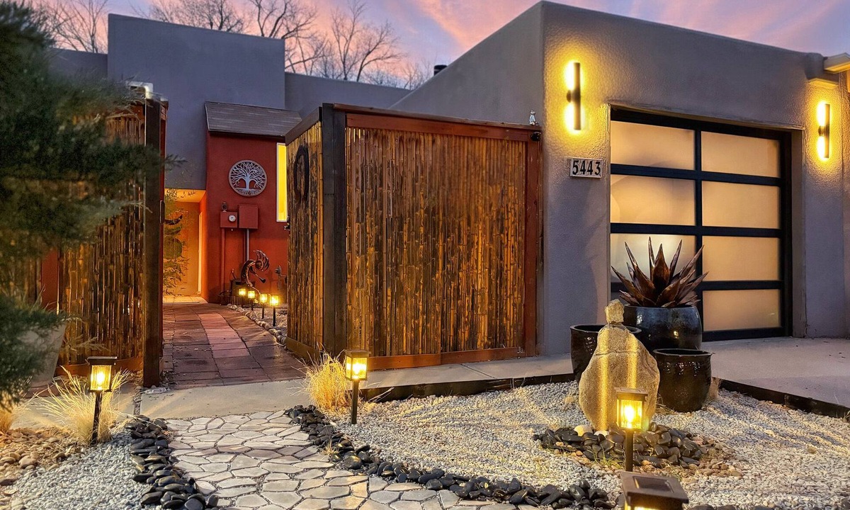 Albuquerque House | AirZen: Secure Gated 3BR Japandi Oasis w/EV Garage, Trails & Views