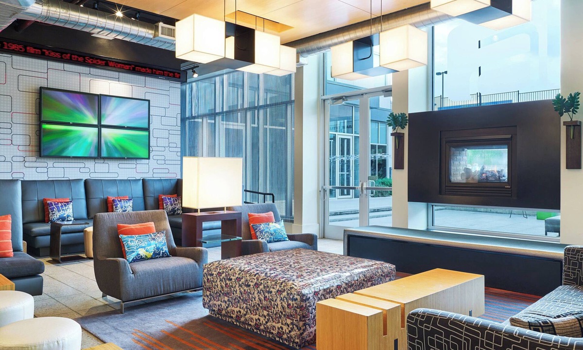 Shearer Hills - Ridgeview Hotel | Aloft by Marriott San Antonio Airport