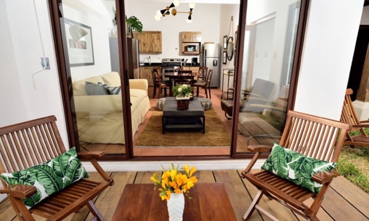 Santa Ana House | Amazing two Bedroom Home in Antigua Guatemala AN012