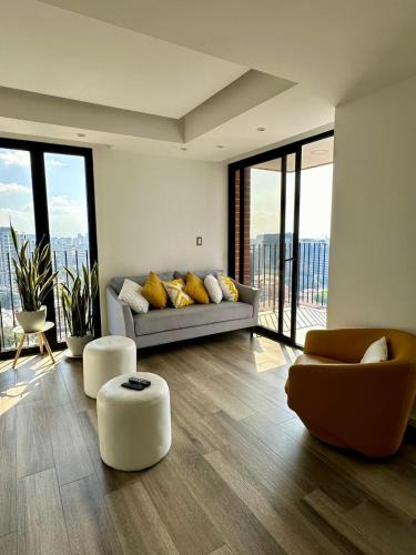 Zona 10 Apartment | Apartamento de 3 Dormitorios, Zona 10, Parqueo, Gym, Piscina
