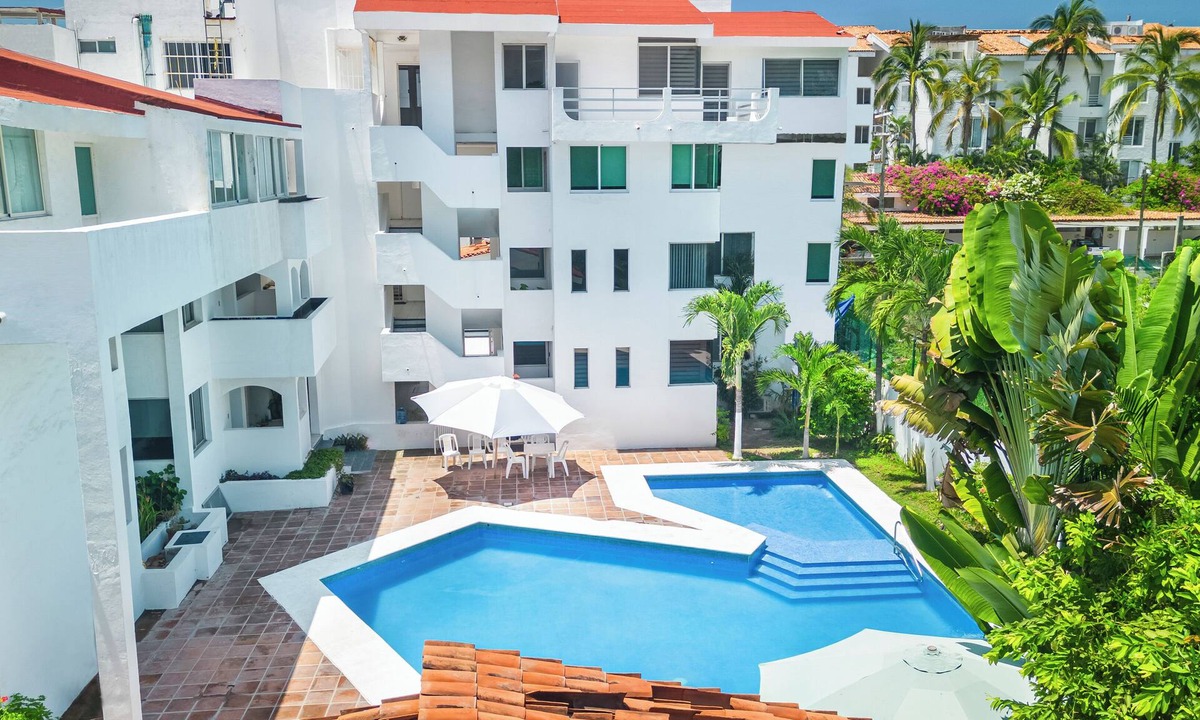Manzanillo Apartment | apartment in a quiet area with access to the beach