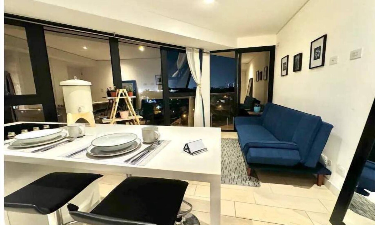 Zona 4 Apartment | Apartment W/Balcony overlooking downtown