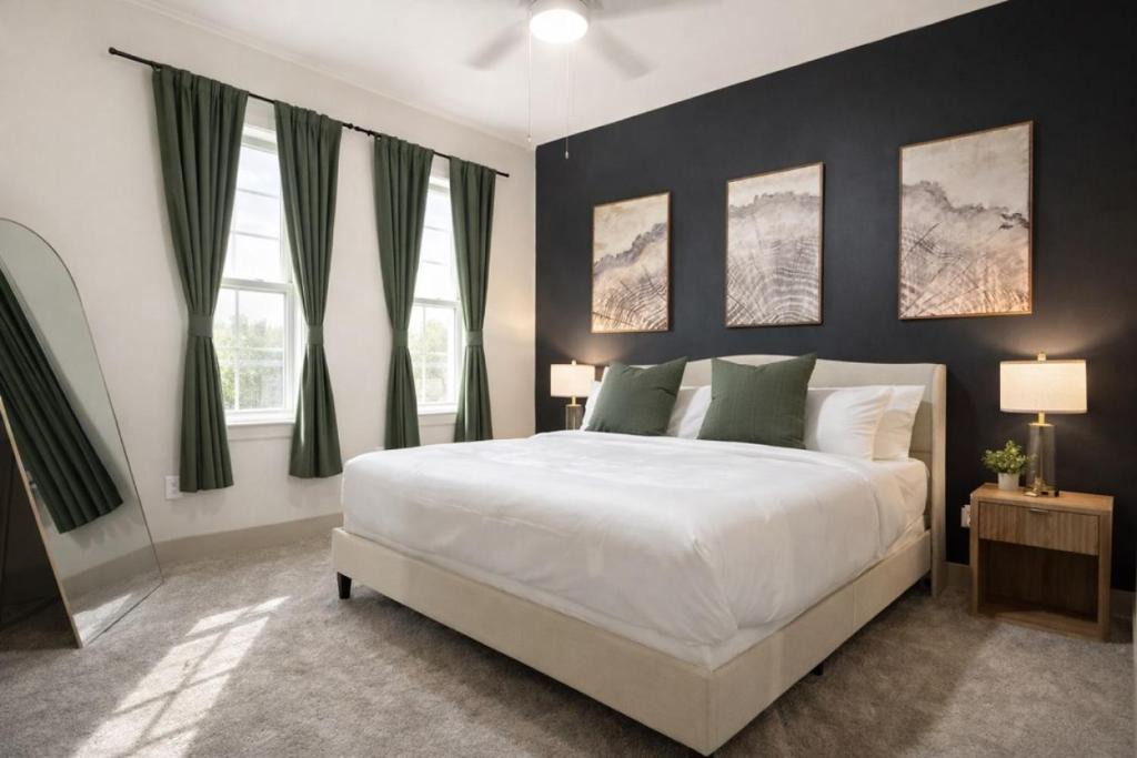 Las Colinas Apartment | Apex Executive Apartments - Lake Carolyn TX