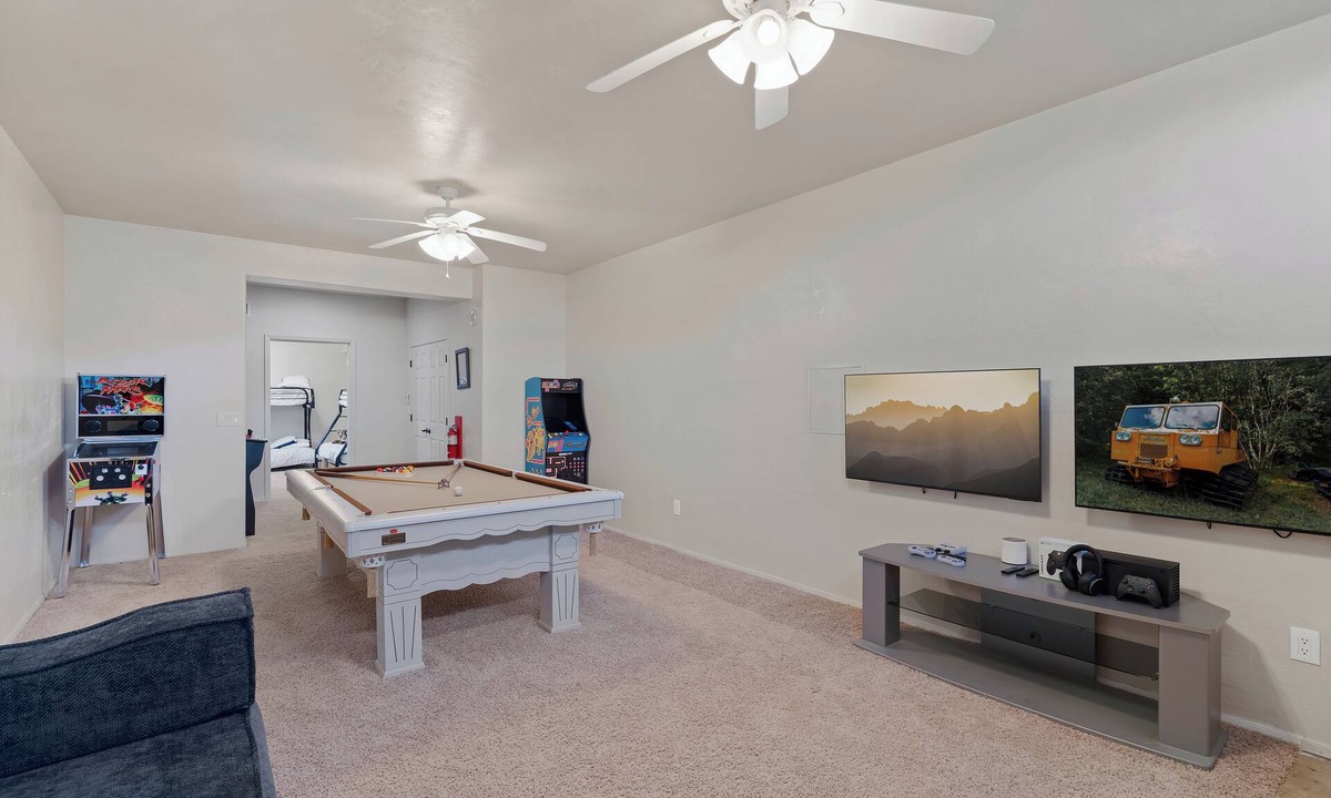 Summerhaven Cabin | Arcade-Filled Mountain Escape at Little Bear Lodge