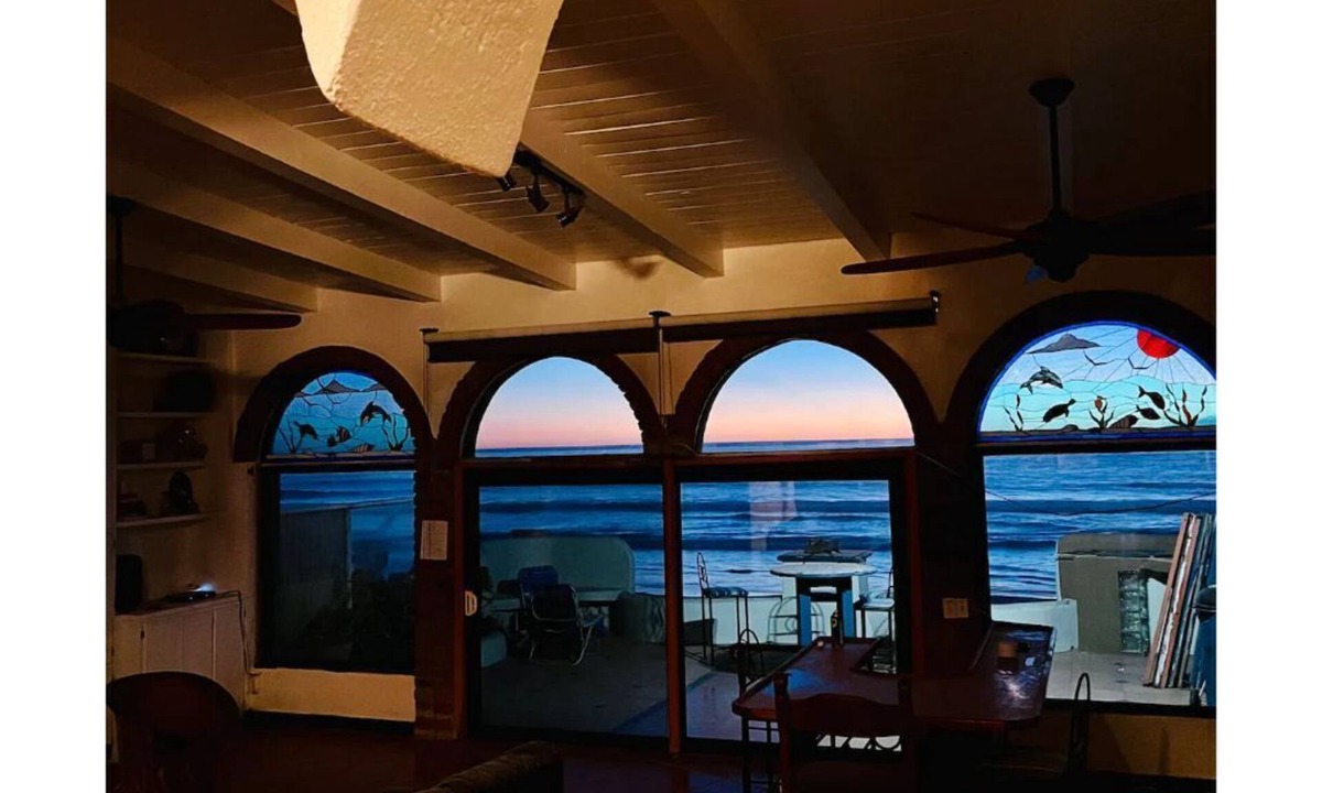 La Joya House | Baja Malibu beach house