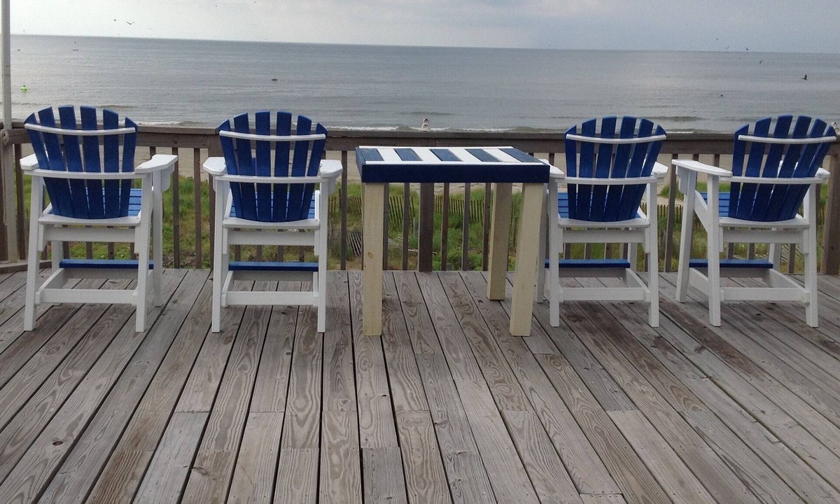 Bermuda Beach House | Beach front, 3/2 in the house with a 3rd bath downstairs in the garage
