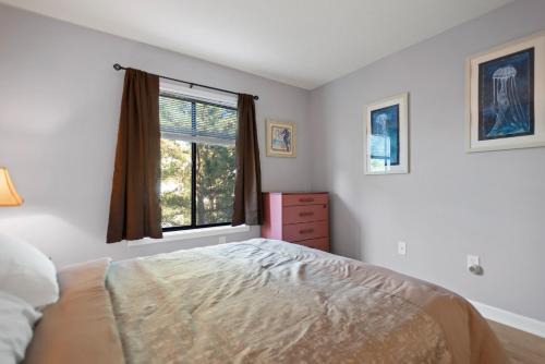 Ocean Sands Apartment | Beach Place