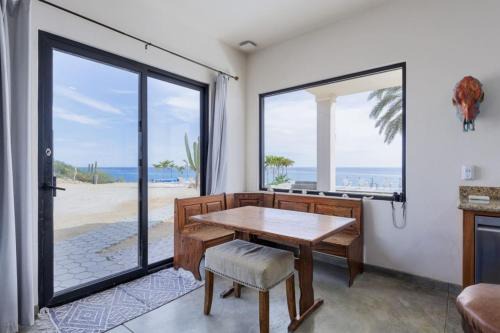 Los Barriles House | Beachfront Pool, Rooftop Views & Baja Sunrise