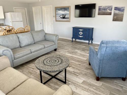 Port Aransas Apartment | Beachgate Condo Suites and Hotel 217 - 218 - 219 condo