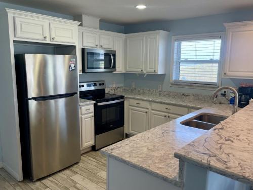 Port Aransas Apartment | Beachgate Condo Suites and Hotel 511 - 512a - 512b condo