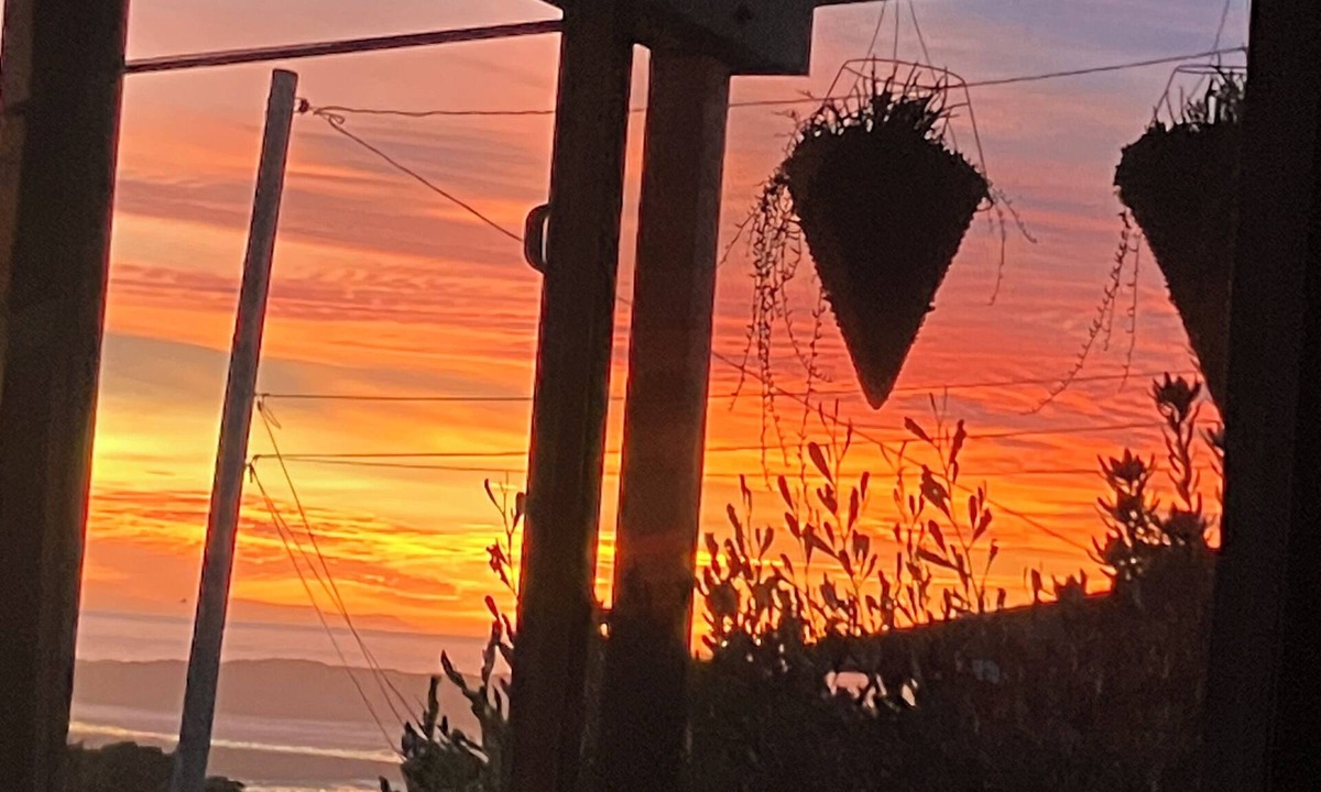 Morro Bay House | Beautiful private 2-bedroom ocean view house in soothing MorroBay