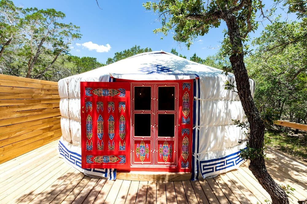 Dripping Springs Cabin | Beautiful Secluded Yurt with Hot Tub in Dripping Springs, Texas