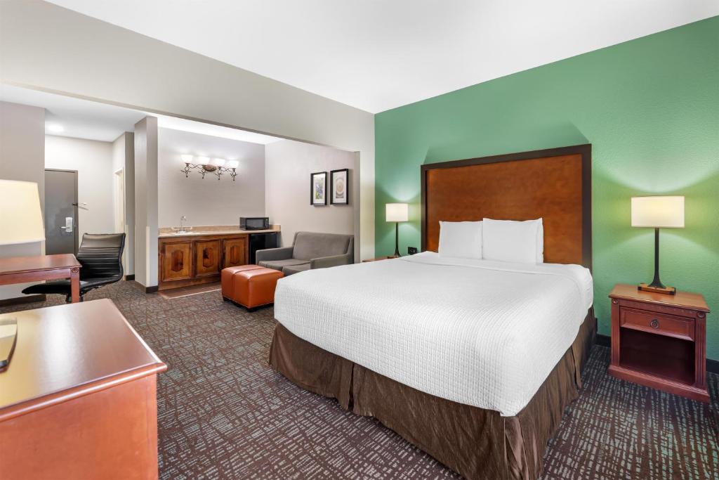 Georgetown Hotel | Best Western Plus Georgetown Inn & Suites
