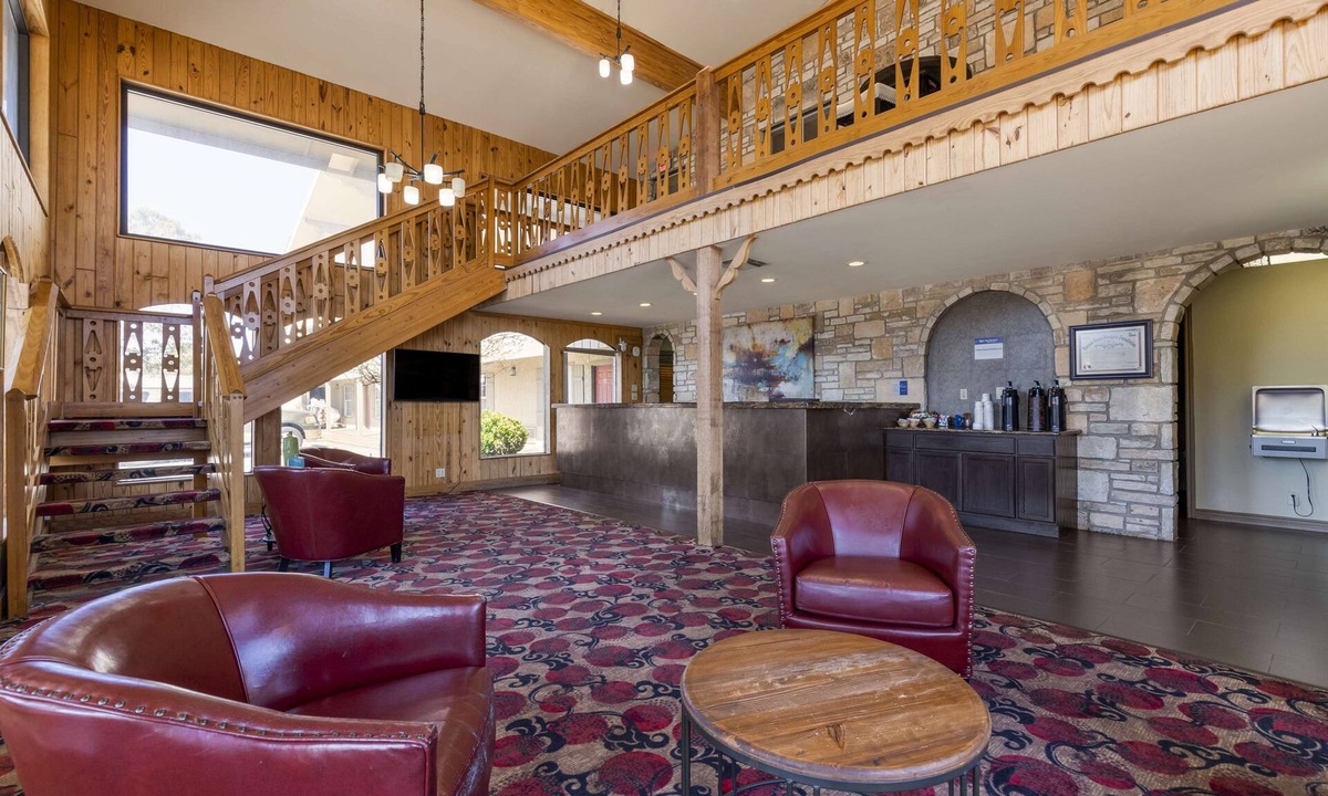 Kerrville Hotel | Best Western Sunday House Inn