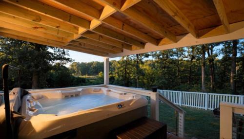 Dogwood House | Blue Haven Retreat Private Lakefront Escape