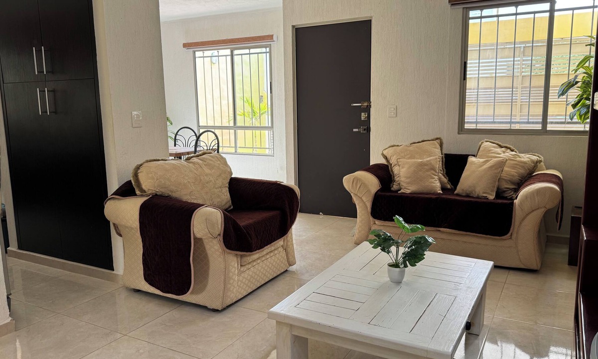 Merida House | Bonita Casa Vacacional en Las Americas