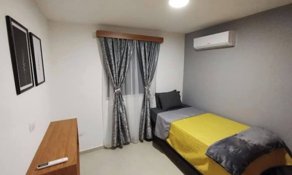 Guadalupe House | Bonita y Cómoda Casa a Minutos del Aeropuerto