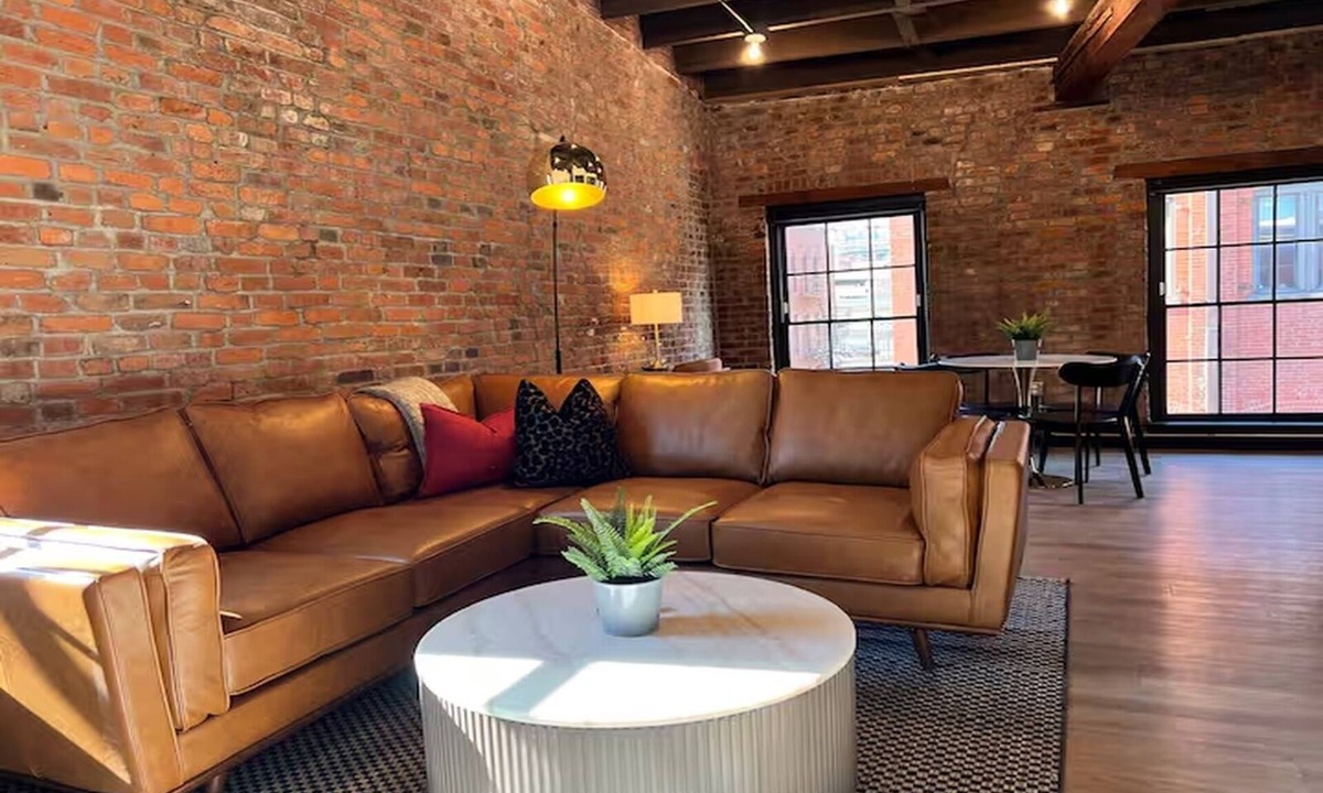 Downtown St. Louis Apartment | Brick & Bed - Riverfront Loft - Convention Center
