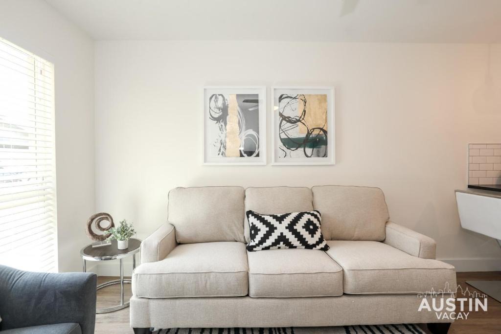 Parker Lane Apartment | Bright Space Close To Best Beer Gardens Coffee