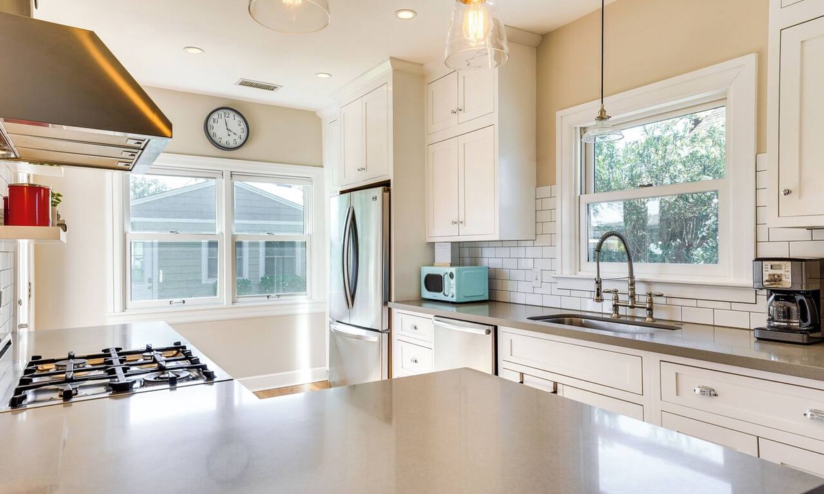Coronado Cottage | Bring Your Pets! Phoenix Family Getaway w/Patio
