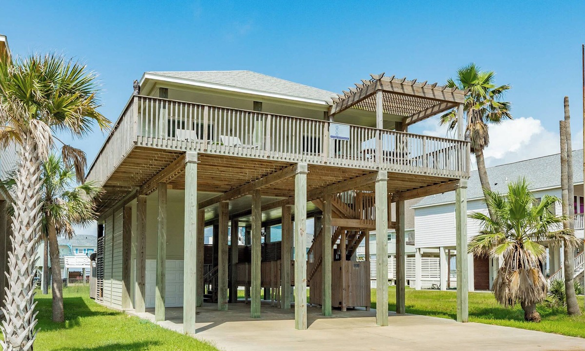 San Luis House | Buccaneer's Landing - Spacious, Sunny & Shipshape