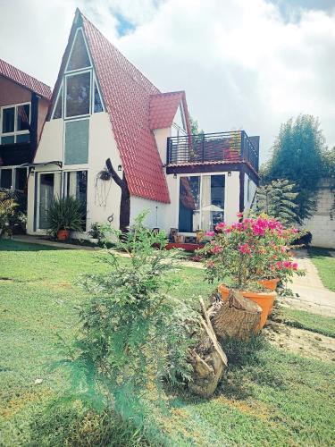 Santa Catarina Barahona Ski Chalet | Cabin loft, barbecue, fire pit, terrace