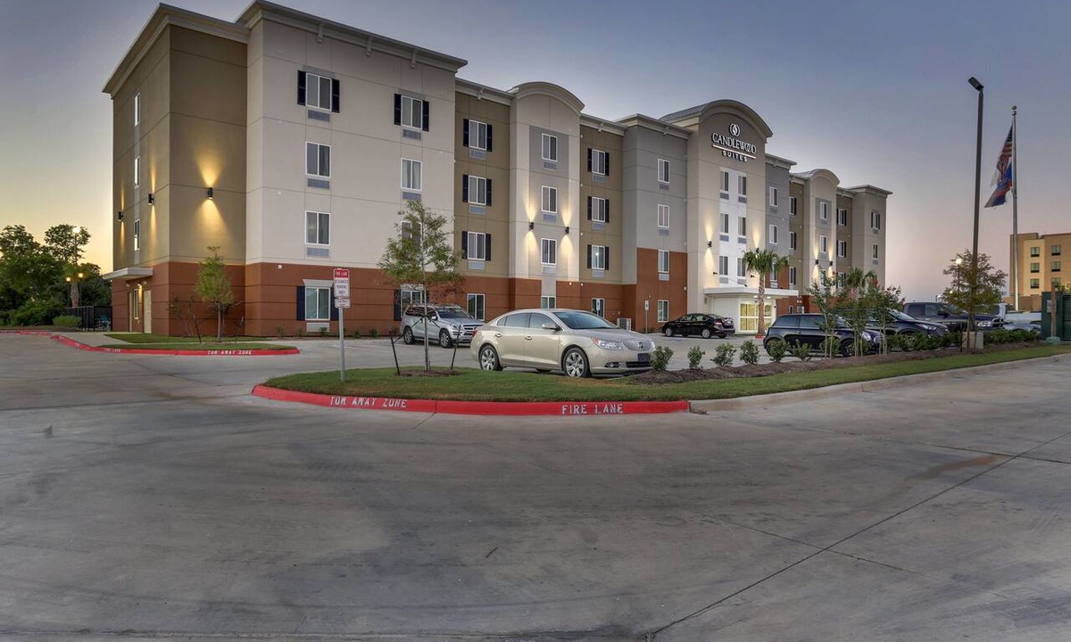 College Station Hotel | Candlewood Suites College Station At University by IHG