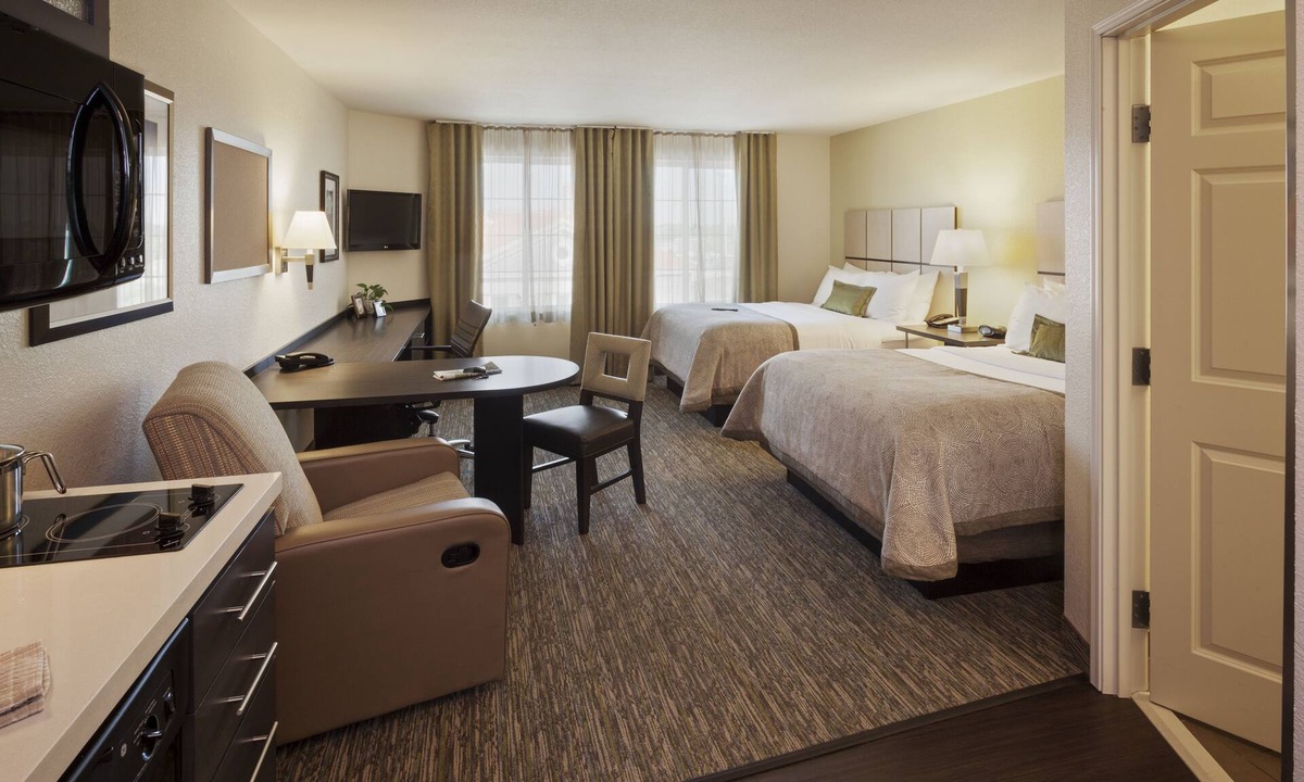 Harlingen Hotel | Candlewood Suites Harlingen by IHG