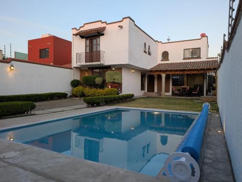 Cuernavaca House | Casa bonita
