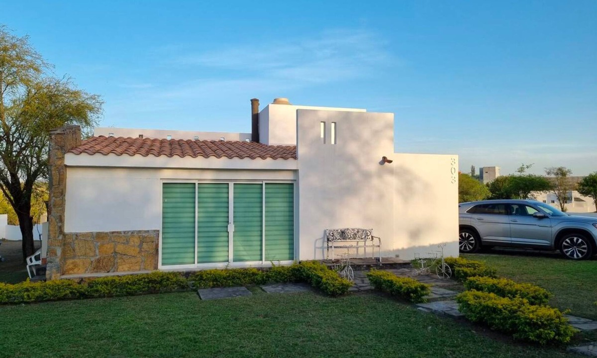 Montemorelos House | Casa Campo Luna en Allende