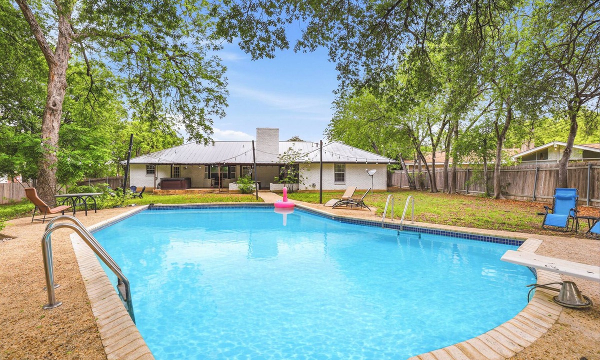 Castle Hills House | Casa Castillo, 5BR w/Pool, Hot Tub & Game Room
