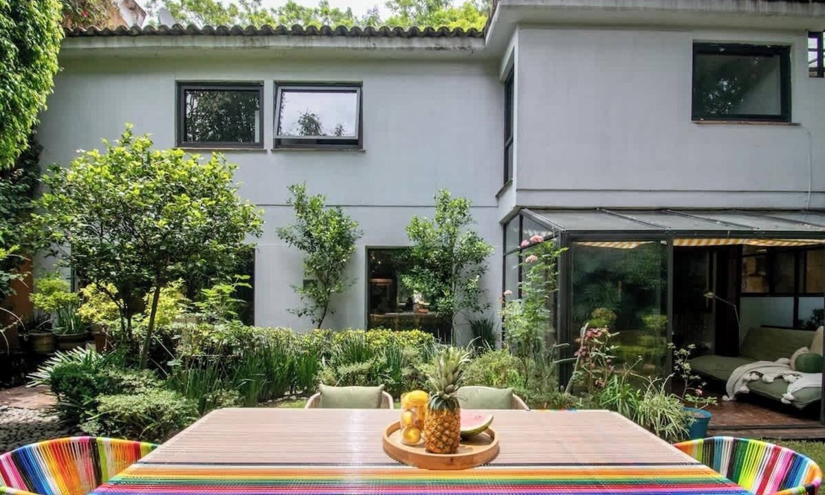 Santa Catarina House | Casa Coyote | Garden Oasis, 1 Block from Coyoacán