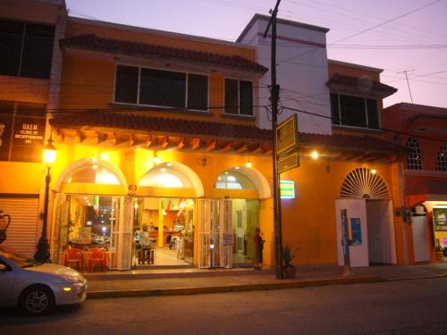 Ixtapan de la Sal Hotel | Casa de Huéspedes La Rosa