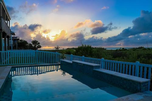 Isla Del Sol House | Casa Del SolGreat views and a Pool in Isla Del Sol