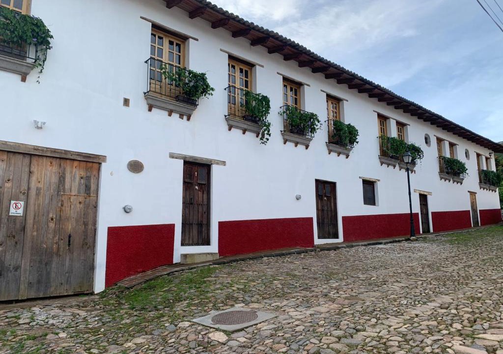 San Sebastian del Oeste Hotel | Casa Dos Gallos