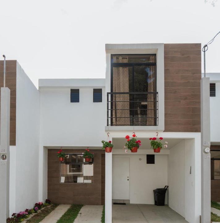 San Bartolome Milpas Altas House | Casa EDJ