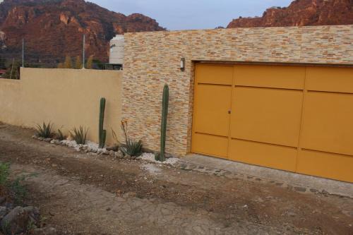 Amatlan House | Casa El Camino