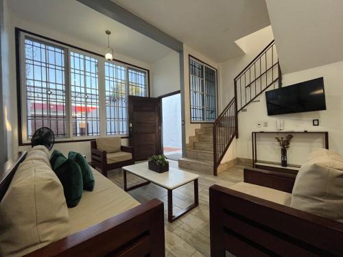 Flores House | Casa G&V x 8 personas