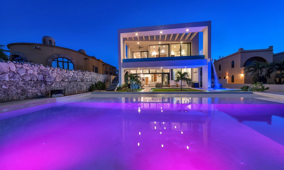 Downtown Cancun Villa | CASA GALLETTAS - MAIN VILLA