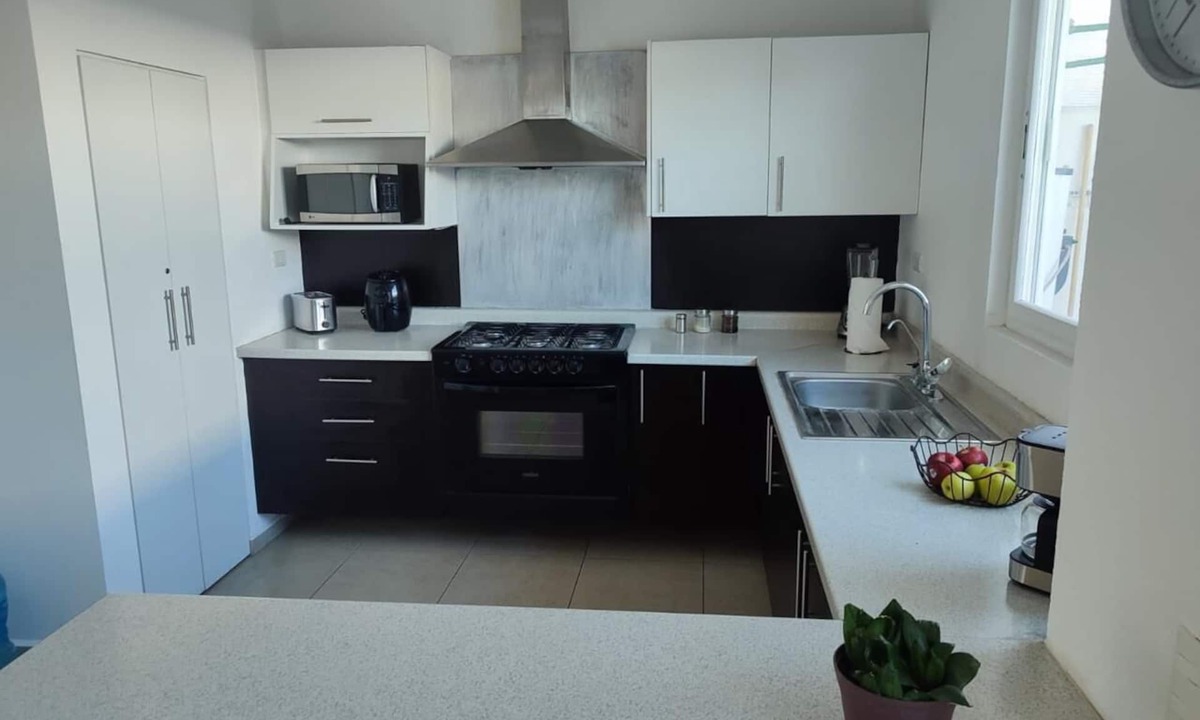 El Pueblito Condo | CASA LAUREL